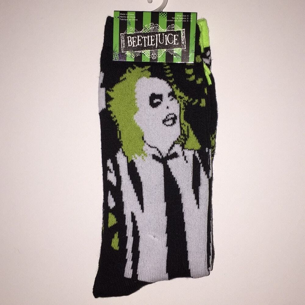 Horror Movie Chucky Bride Child Play 2 pair crew socks NWT